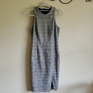 Versatile Twee Banana Republic Size 0 Black and White Checkered Midi Dress